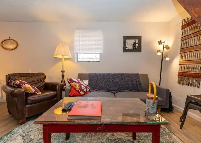 Cozy & Comfy In The - W Parking Pittsburgh